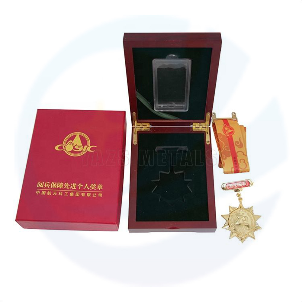 Design d'usine et d'honneur Wood Miroir complet Médaille d'or Médailles de finition personnalisée avec boîte-cadeau
