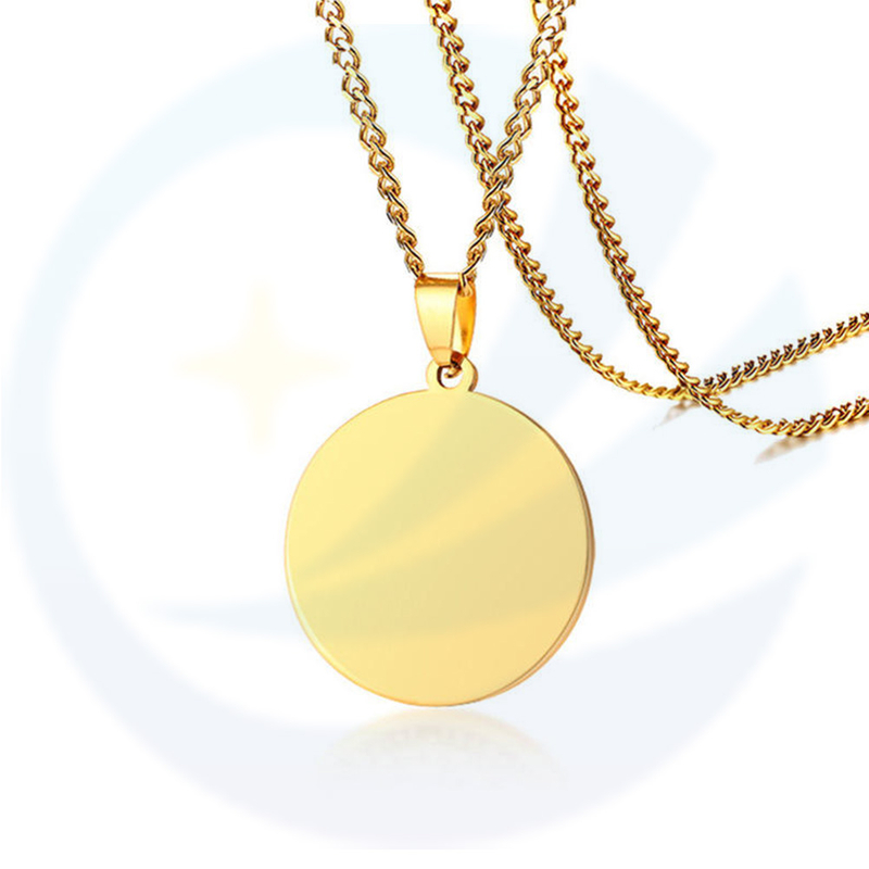 Charme rond en acier inoxydable personnalisé 18k Bijoux en or Gerved Logo personnalisé Rectangle Coeur Pendant Tags Collier