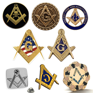 Conception gratuite de haute qualité personnalisée Freemason irrégulièrement des épingles de revers en émail doux de forme maçonnique à vendre