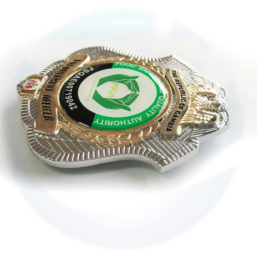 Nigeria Police Badge Gambia Officier Médaille en métal Autocollant avec badge en métal en verre