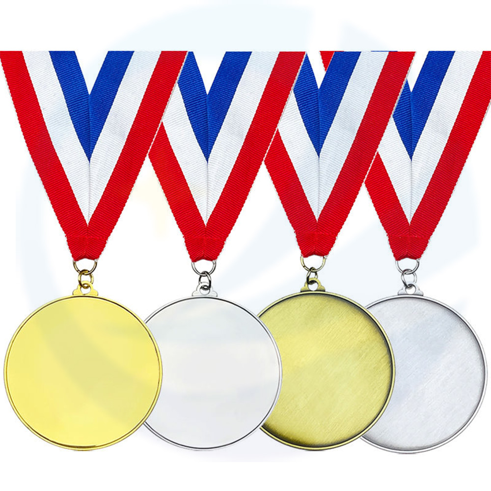 Médailles de sport personnalisées en gros attribue des médailles et trophées vierges en métal avec médaille de jeu de ballon de basket-ball de natation de football en ruban